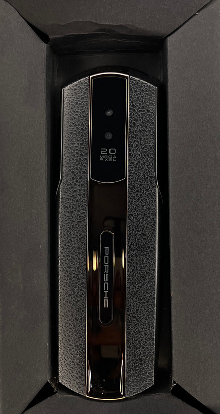 گوشی موبایل ورتو مدل V8 Porsche Design حافظه 4 گیگابایت